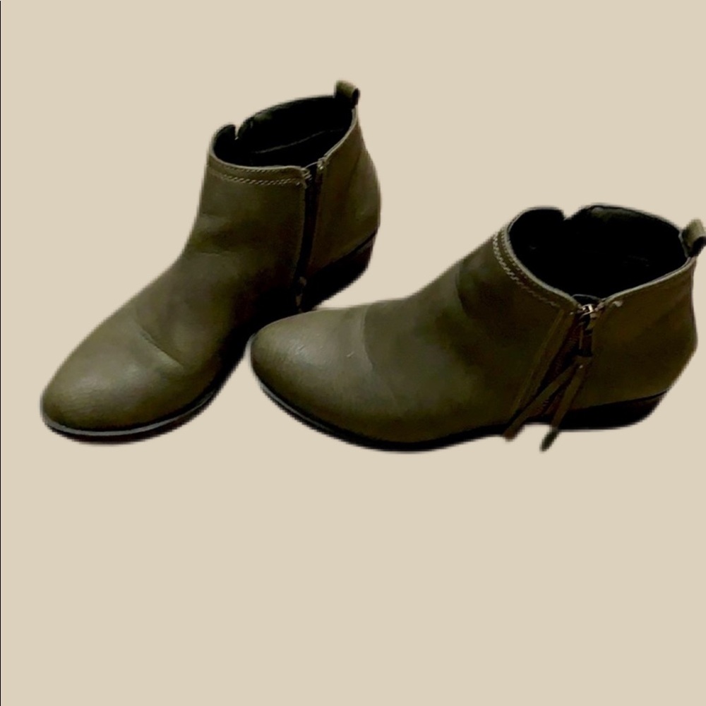 Sugar booties